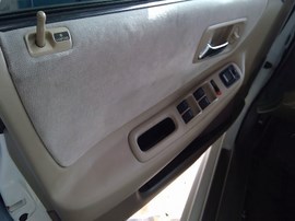 2001 ACCORD, WHITE, EX, 2.3L, VTEC, AT.  A24028